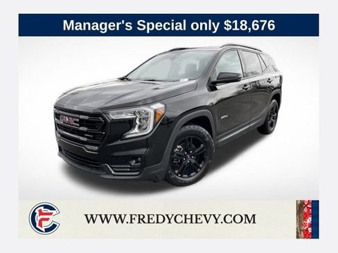 Used 2022 GMC Terrain AT4 w/ Tech Package image 1