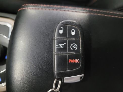 Used 2017 Jeep Grand Cherokee Limited 75th Anniversary image 32