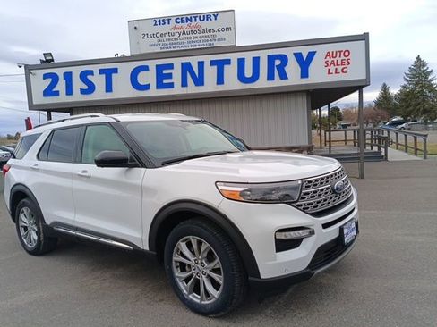 Used 2023 Ford Explorer Limited image 1