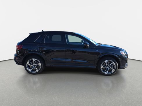 New 2025 Audi Q3 2.0T Premium image 4