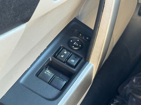 Used 2012 Honda Civic LX image 29