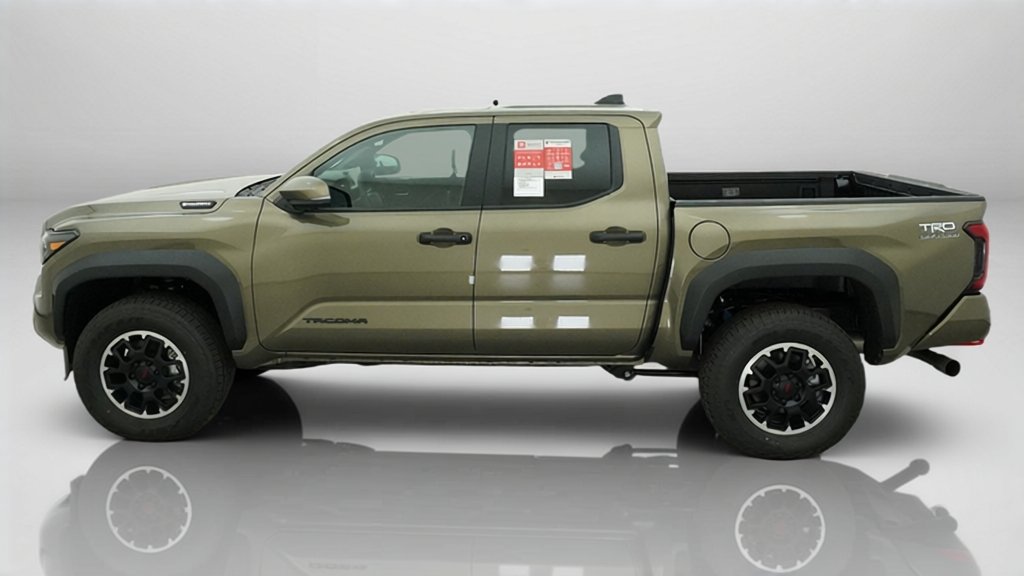 New 2026 Toyota Tacoma TRD Off-Road AWD/4WD image 2