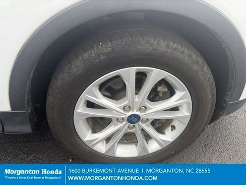 Used 2019 Ford Escape SEL AWD/4WD image 9