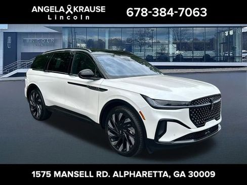 New 2026 Lincoln Nautilus Reserve w/ Jet Appearance Package AWD/4WD image 1