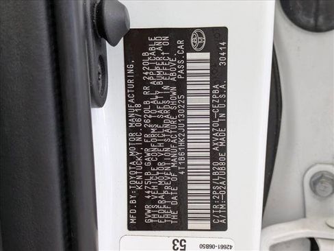 Used 2018 Toyota Camry XSE image 30