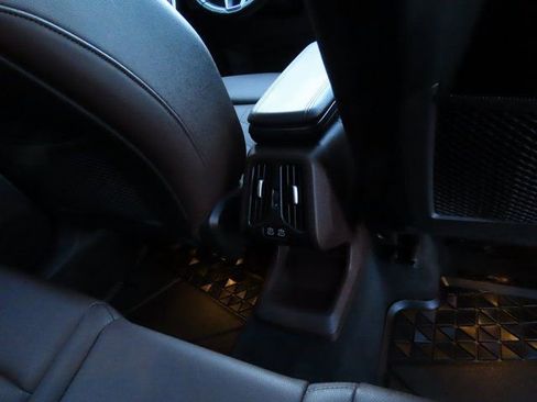 Used 2023 BMW X1 xDrive28i image 15