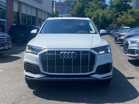 Used 2023 Audi Q7 3.0T Premium w/ Convenience Package AWD/4WD image 5