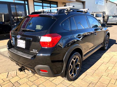 Used 2015 Subaru Crosstrek 2.0i Premium w/ Popular Package #2 image 2