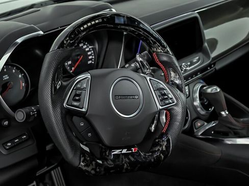 Used 2021 Chevrolet Camaro ZL1 RWD image 21