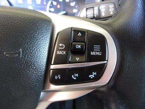 Certified 2023 Ford Explorer XLT RWD image 16