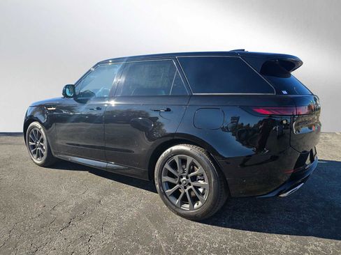New 2025 Land Rover Range Rover Sport Dynamic SE image 3