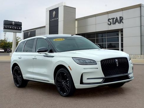 Used 2024 Lincoln Corsair AWD w/ Equipment Group 101A image 1