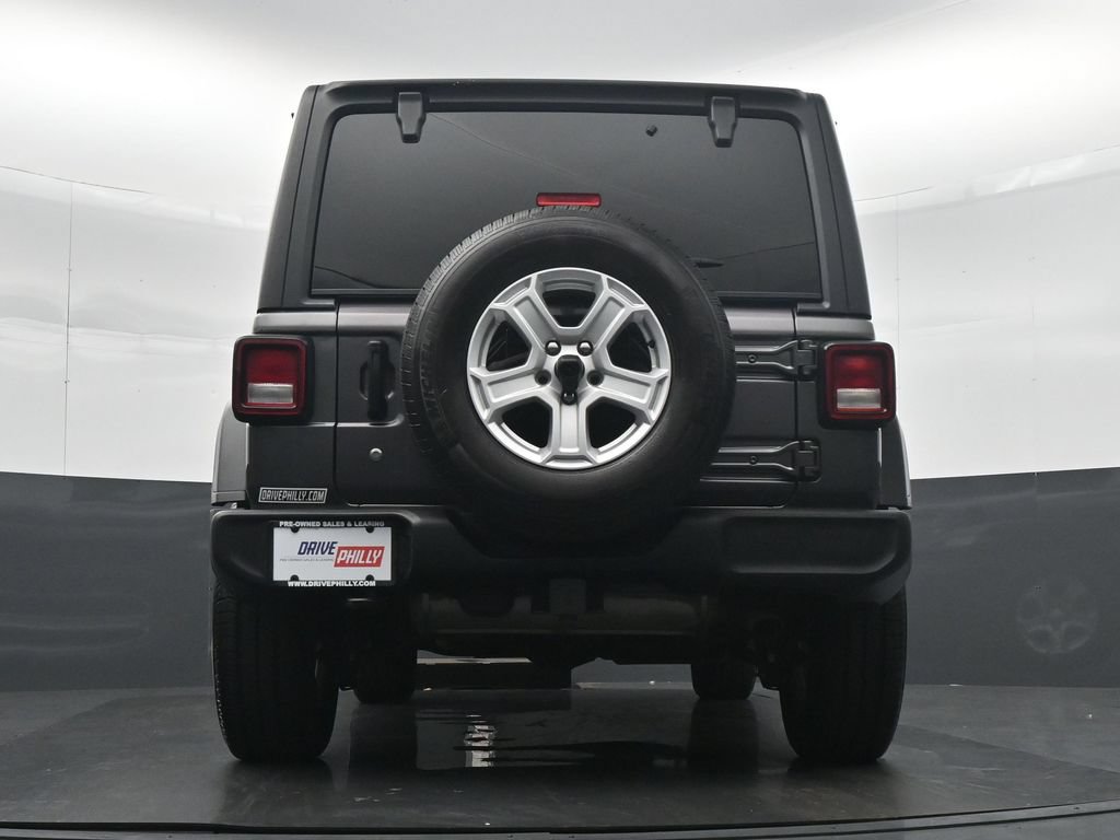 Used 2018 Jeep Wrangler Unlimited Sport AWD/4WD image 29