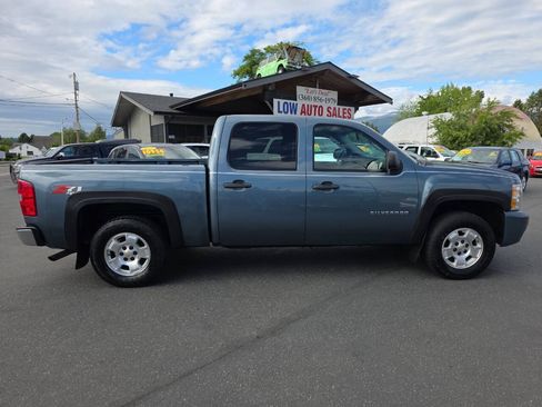 Used 2013 Chevrolet Silverado 1500 LT w/ All-Star Edition AWD/4WD image 2