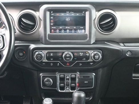 Used 2020 Jeep Wrangler Unlimited Sport S image 15