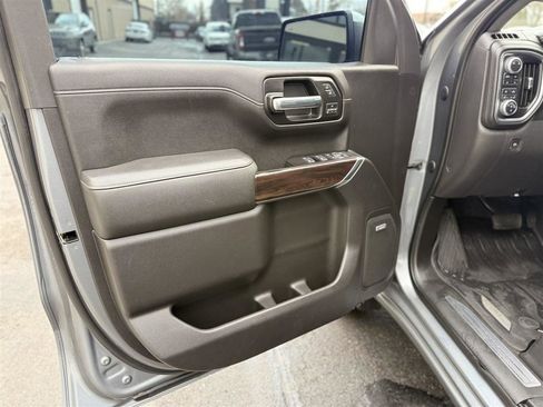 Used 2019 GMC Sierra 1500 SLT w/ SLT Premium Plus Package image 16