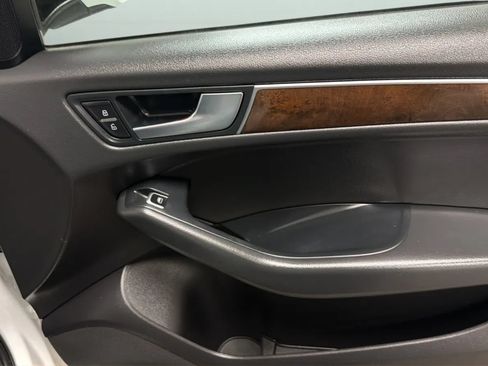 Used 2015 Audi Q5 2.0T Premium AWD/4WD image 16