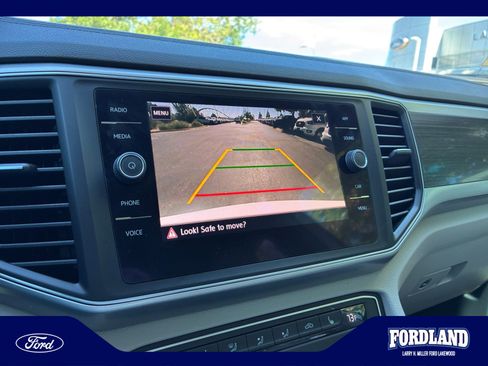 Used 2018 Volkswagen Atlas SE AWD/4WD image 28