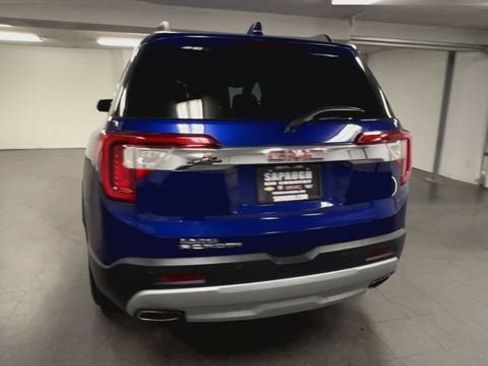 Certified 2023 GMC Acadia SLT w/ Technology Package image 7