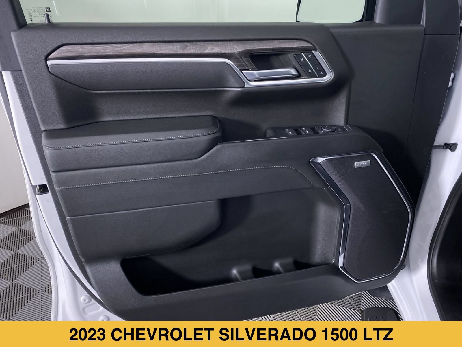 Certified 2023 Chevrolet Silverado 1500 LTZ AWD/4WD image 11