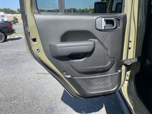 New 2025 Jeep Wrangler Unlimited Sport AWD/4WD image 19