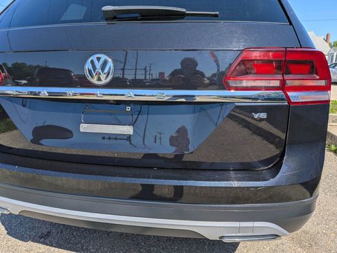 Used 2019 Volkswagen Atlas SE FWD image 18