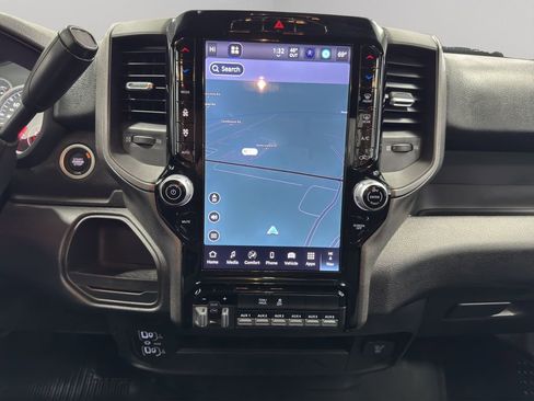 Used 2025 RAM 3500 Tradesman image 27