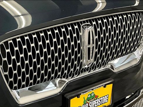 Used 2024 Lincoln Aviator Reserve AWD/4WD image 34