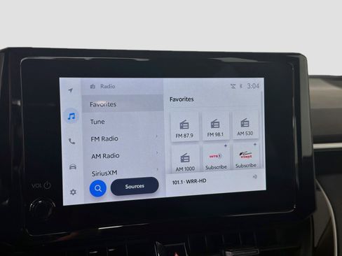 Used 2025 Toyota Corolla LE FWD image 21