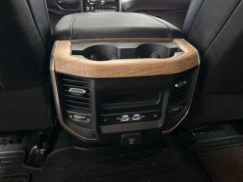 Used 2023 RAM 2500 Limited image 22