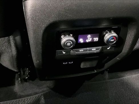 Used 2024 GMC Acadia Denali AWD/4WD image 27