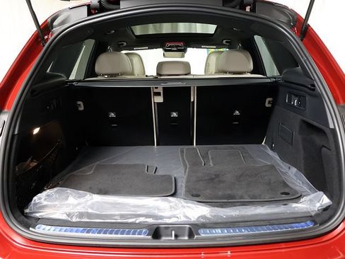 Certified 2026 Mercedes-Benz GLC 300 4MATIC image 29
