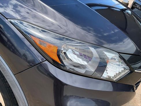 Used 2016 Honda HR-V LX image 25