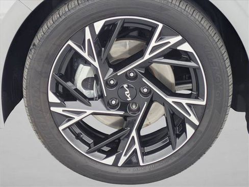 Used 2025 Kia K5 GT-Line w/ GT-Line Premium Package FWD image 26