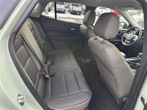 Certified 2024 Chevrolet Trax ACTIV w/ Driver Confidence Package image 25