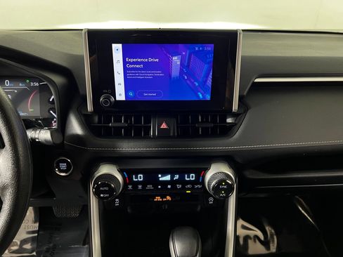 Certified 2025 Toyota RAV4 XLE FWD image 18
