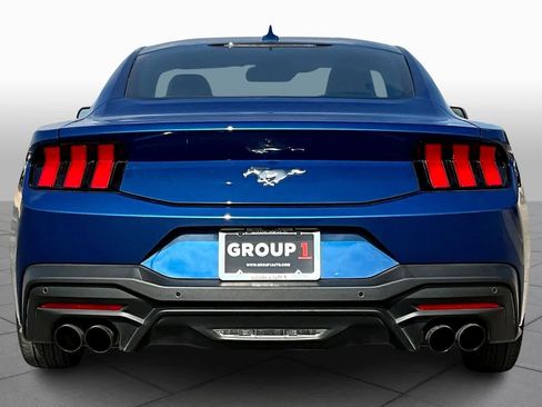 Used 2024 Ford Mustang Premium image 4