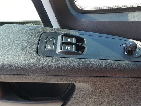 Used 2023 RAM ProMaster 2500 image 24