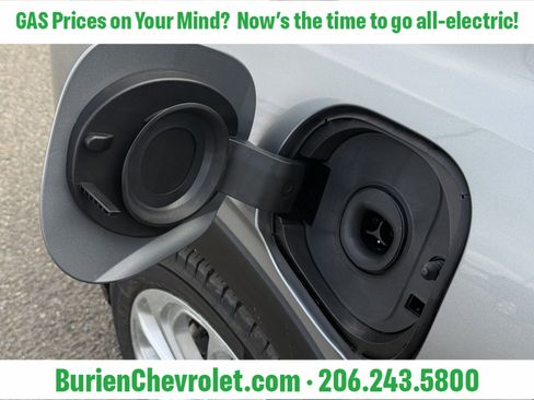 New 2027 Chevrolet Bolt LT w/ Comfort Package FWD image 34