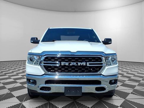 Used 2022 RAM 1500 Big Horn AWD/4WD image 3