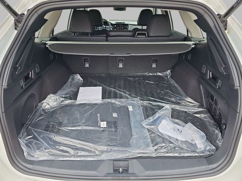 Certified 2025 Subaru Outback Touring XT image 15