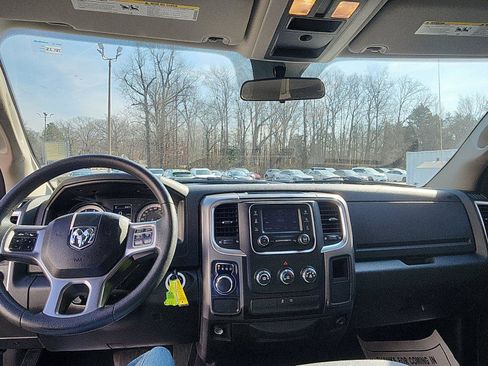 Used 2022 RAM 1500 Classic SLT image 20