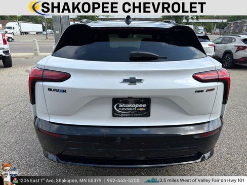 Used 2025 Chevrolet Blazer EV RS AWD/4WD image 3