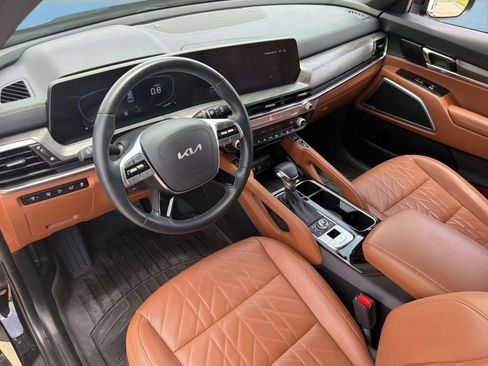 Used 2025 Kia Telluride EX X-Line AWD/4WD image 4