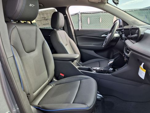 New 2026 Buick Encore GX Sport Touring w/ Advanced Technology Package AWD/4WD image 28