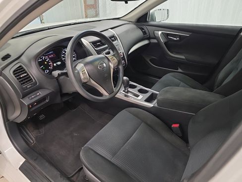 Used 2015 Nissan Altima 2.5 S w/ Power Driver Seat Package image 13