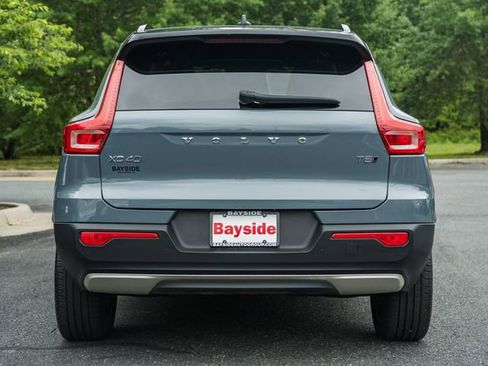 Used 2021 Volvo XC40 T5 R-Design AWD/4WD image 7