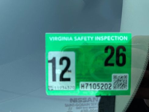 Used 2014 Nissan Versa S Plus image 16