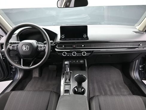 Used 2025 Honda Civic LX image 24