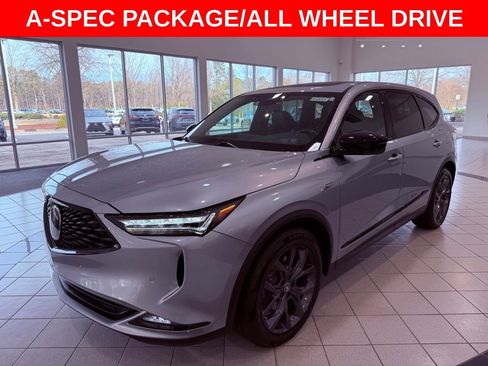 Used 2023 Acura MDX A-Spec image 3